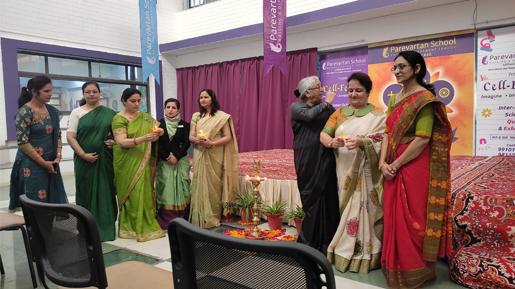 Parevartan School Quiz Competition