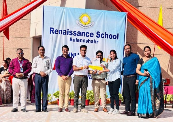 Renaissance School Scholars Felicitated at Annual Award Ceremony7-